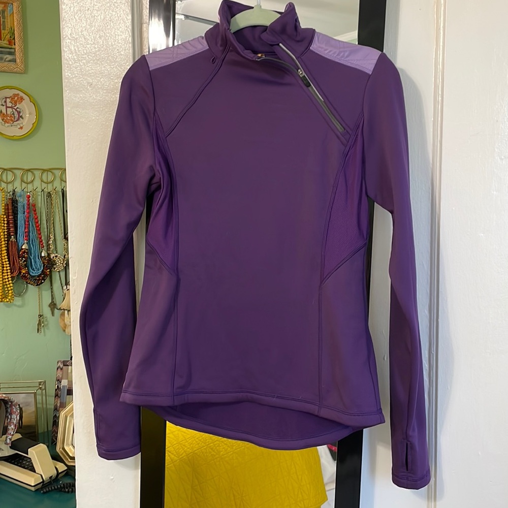 Lolë active pullover - size small- purple